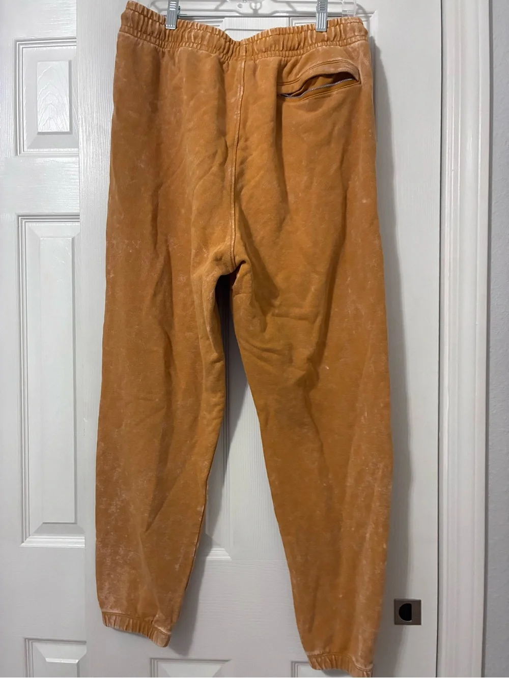 Jordan Men’s Joggers in Mustard Yellow Size L